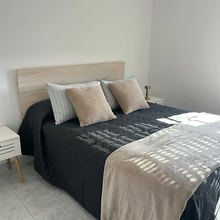 Vivienda Vacacional * 桑亨霍